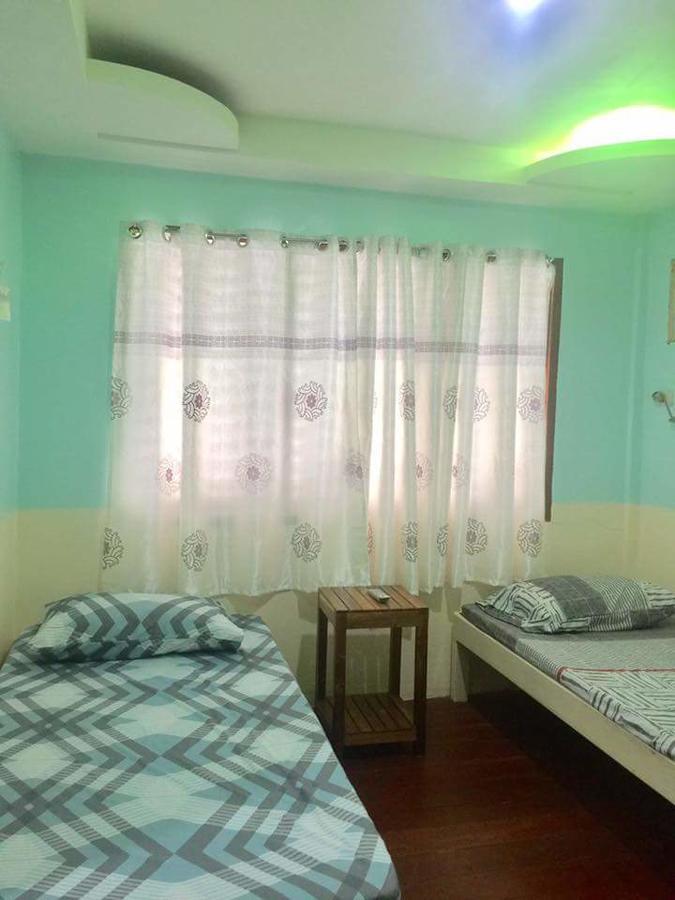 Ace Traveller'S Inn Пуэрто-Принцеса Экстерьер фото
